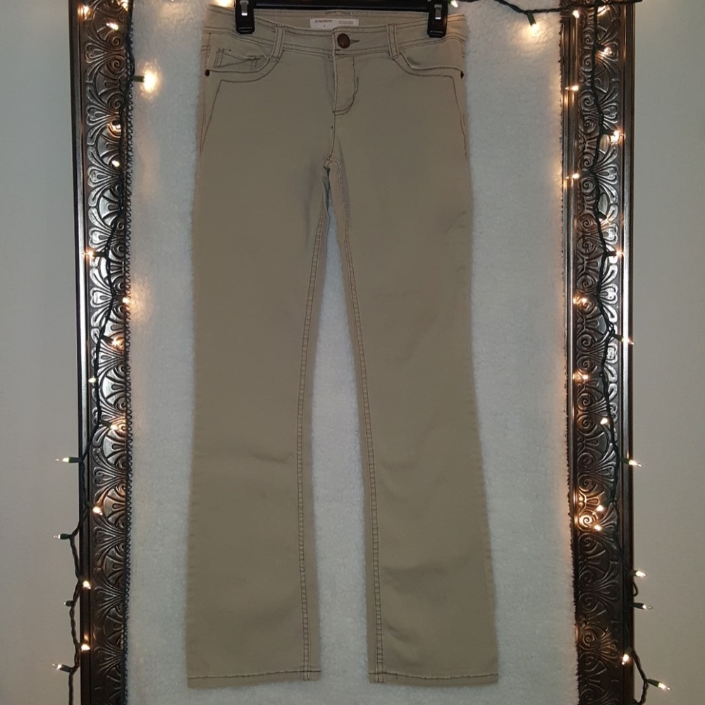 NO BOUNDARIES KHAKIS